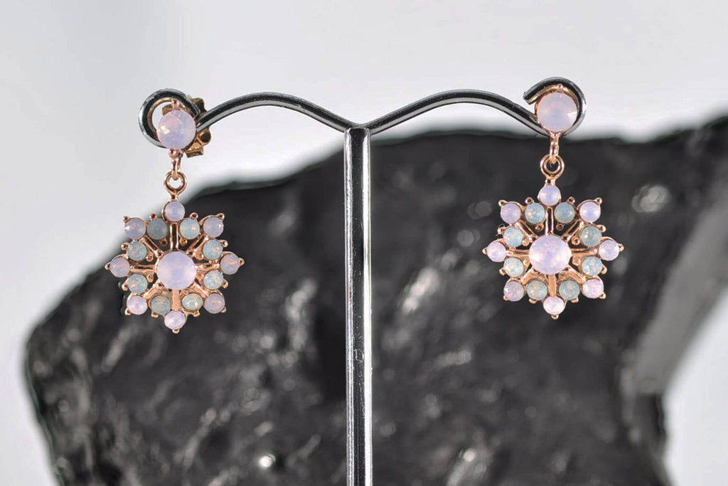 Handmade Genuine Natural Pink Quartz Silver Earring,Rose Silver Band Pink Quartz Earring,Crystal Cut Earring,Stud Earring,Artist Design