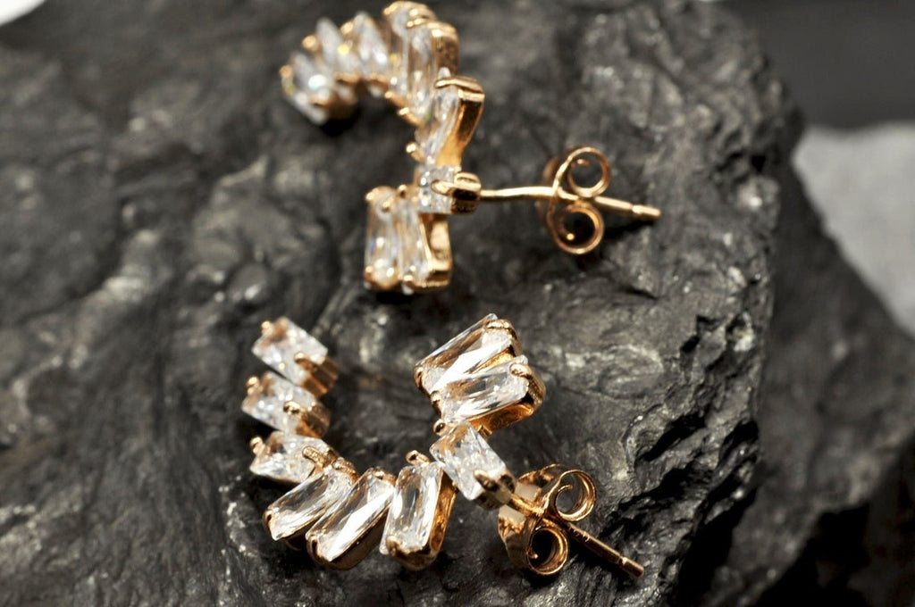 Handcrafted Genuine Natural Zircon Silver Earring,Zircon Earring Jewelry,Rose Silver Band Zircon Earring,Baguette Cut Earring,Stud Earring