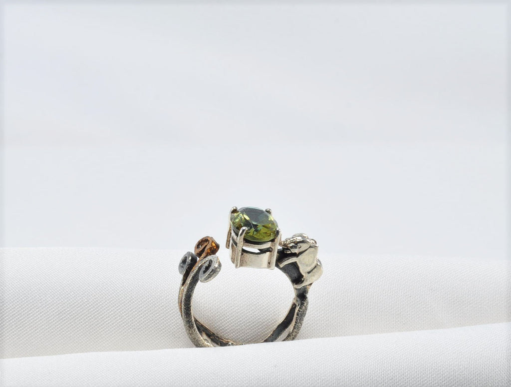 Handmade Sultanite Silver Color Changing Ring, Handcrafted Sultanite Jewelry,Wedding Ring Gift, Sultanite Art Deco Ring,Gift for Her
