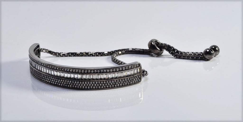 Elegant Black Silver Zircon Bracelet – Unique Handmade Gemstone Jewelry