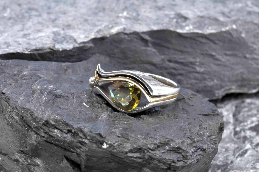 Handcrafted Sultanite Silver Ring: Pear Cut Gemstone Jewelry