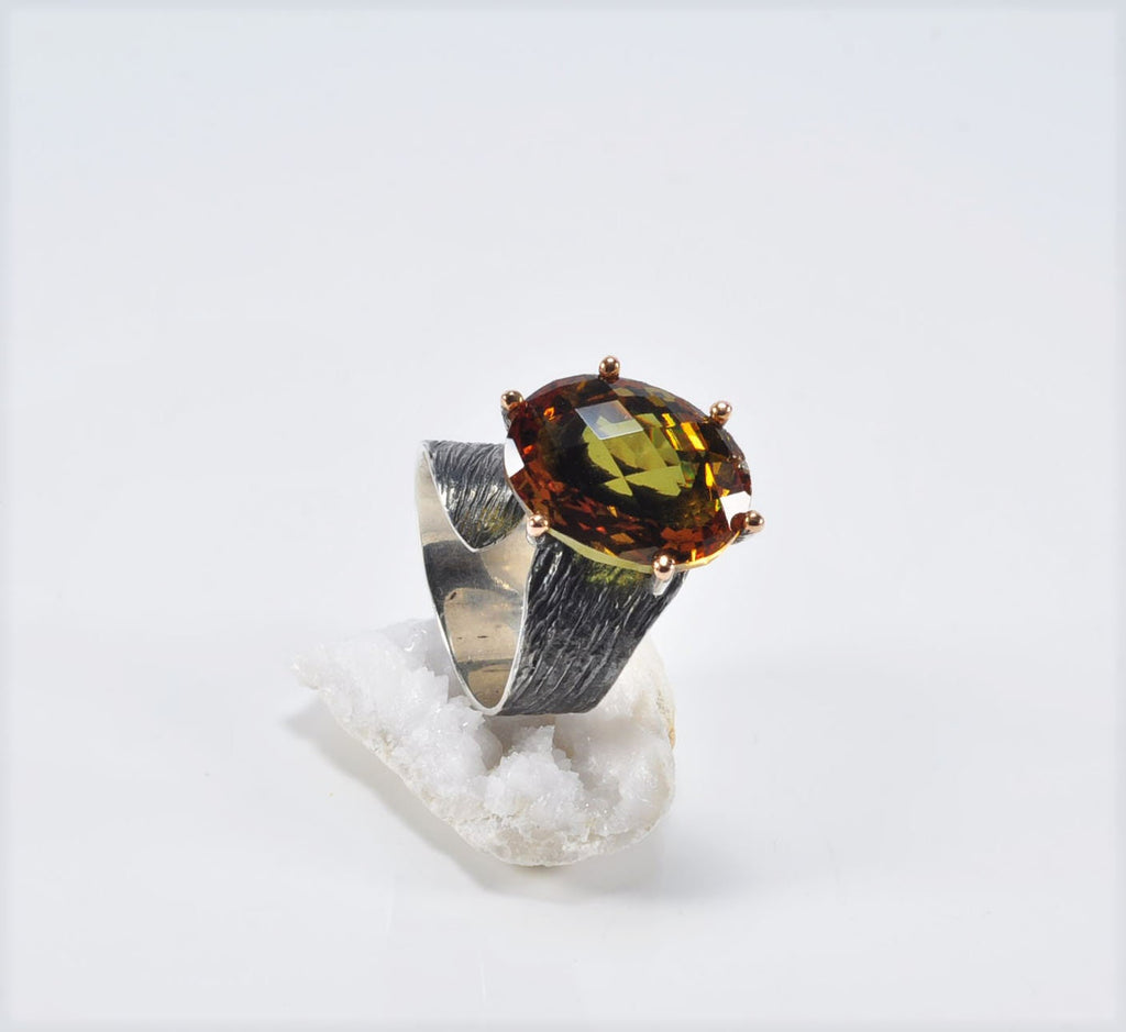 Handmade Color Changing Sultanite Silver Ring: Turkish Gemstone Jewelry