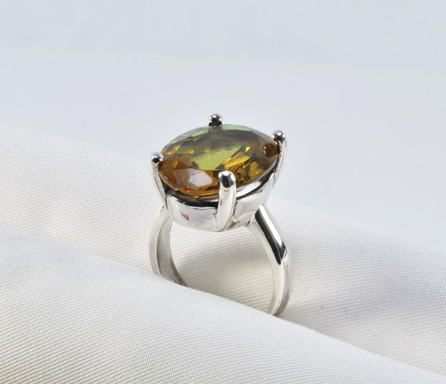 Handmade Color Changing Sultanite Silver Ring, Handcrafted Sultanite Jewelry