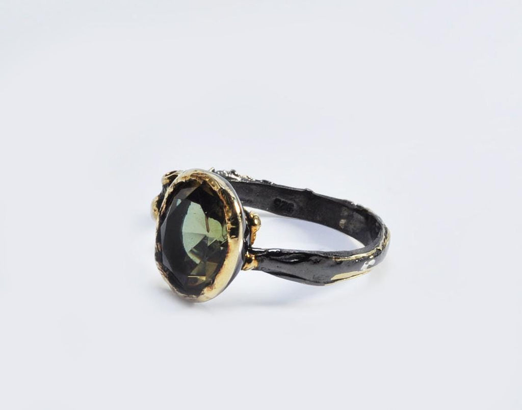 Handmade Color Changing Sultanite Silver Ring: Turkish Gemstone Jewelry