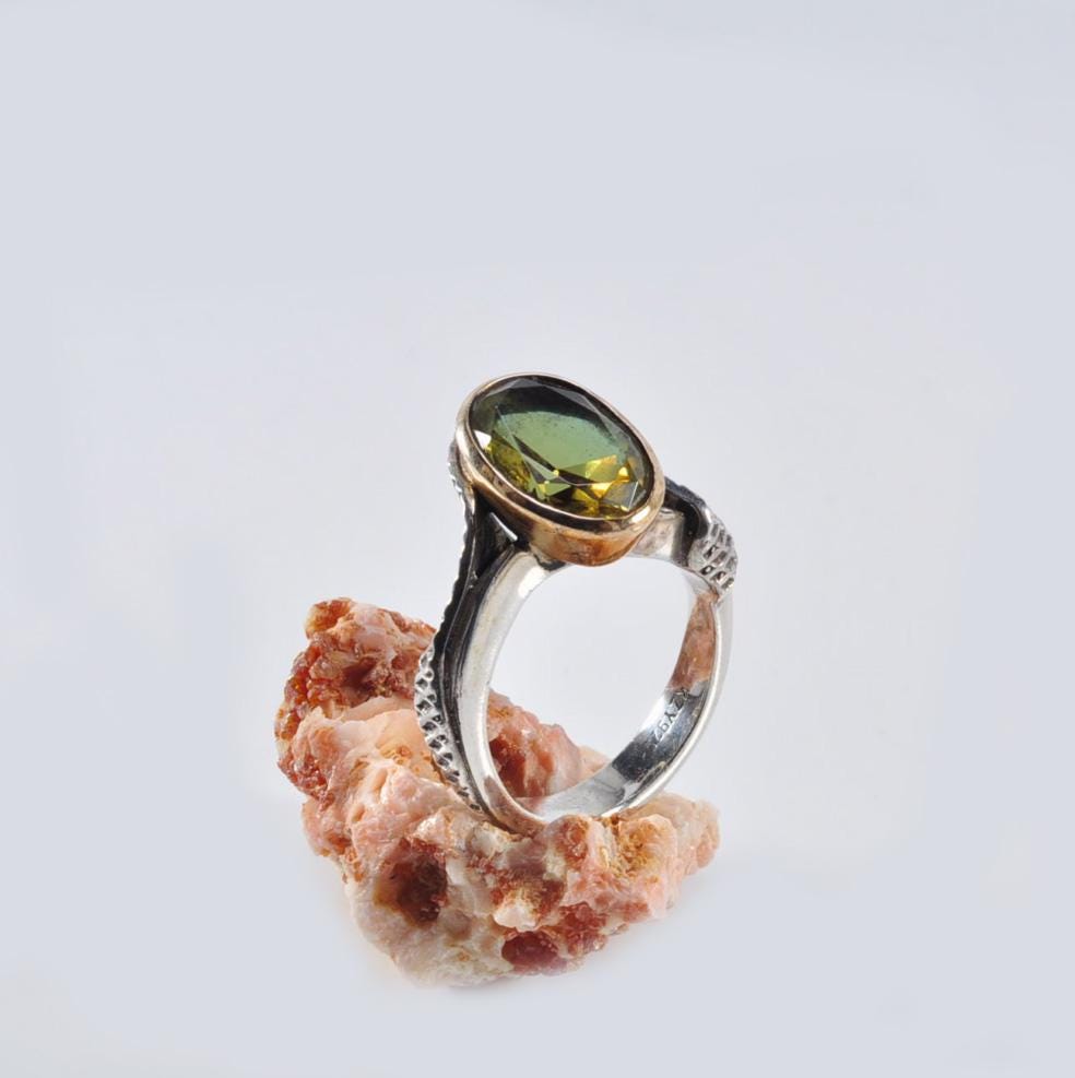 Handmade Color Changing Sultanite Silver Ring Jewelry