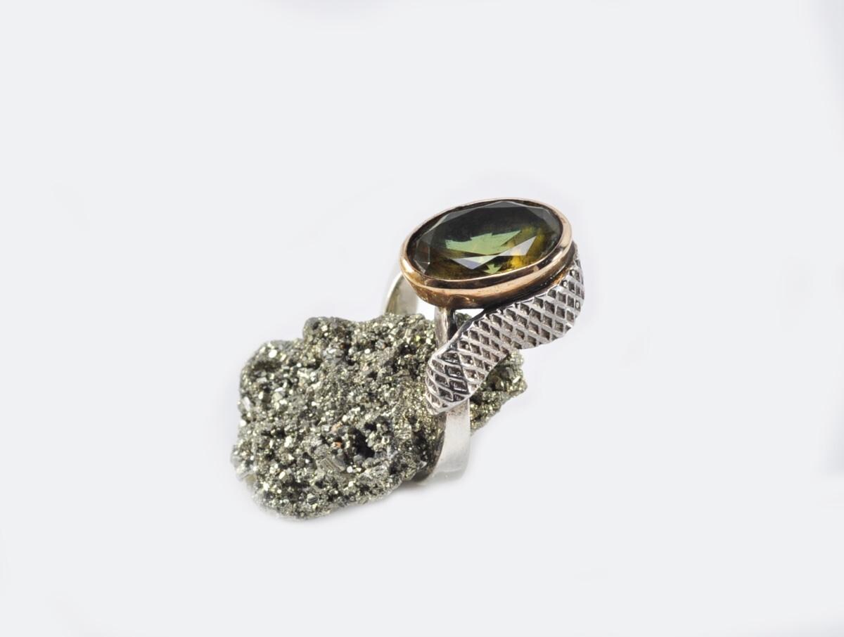 Handmade Color Changing Sultanite Silver Ring Jewelry