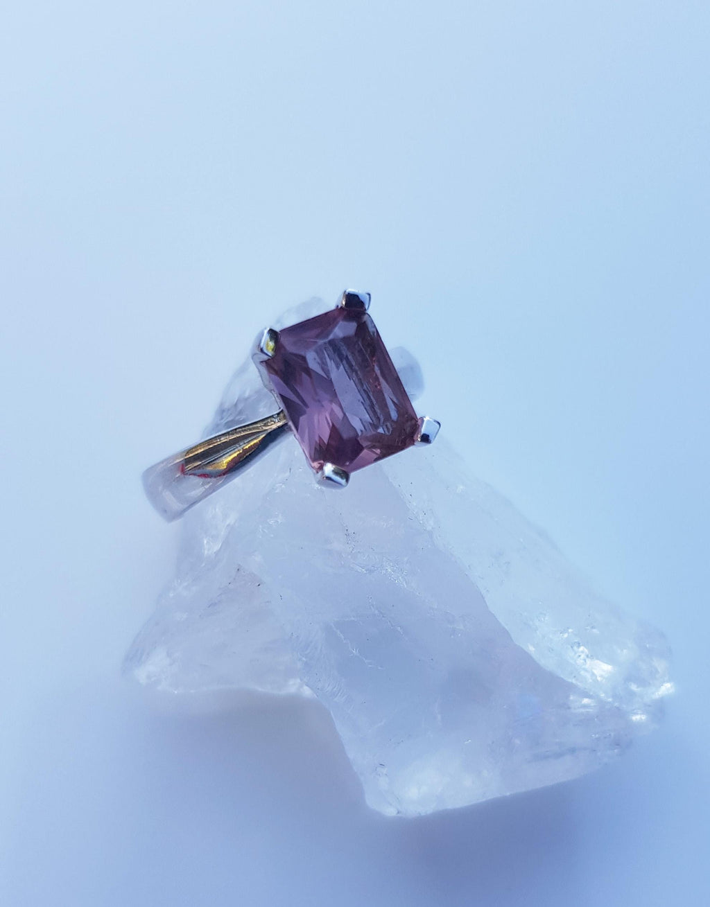 Handmade Color Changing Sultanite Silver Ring: Turkish Gemstone Jewelry