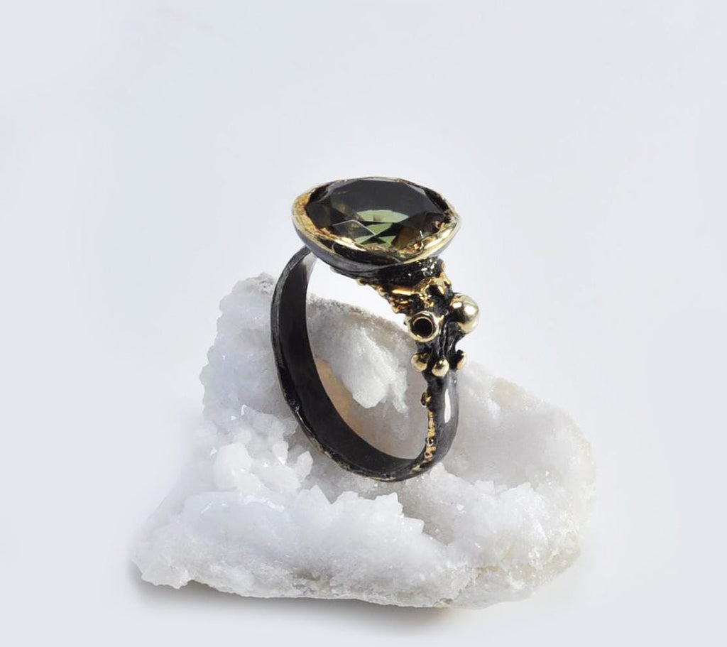 Handmade Color Changing Sultanite Silver Ring: Turkish Gemstone Jewelry