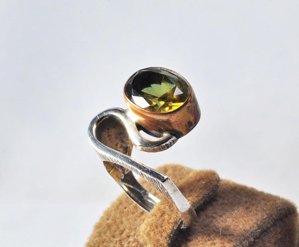 Handmade Color Changing Sultanite Silver Ring, Turkish Diaspora Gemstone