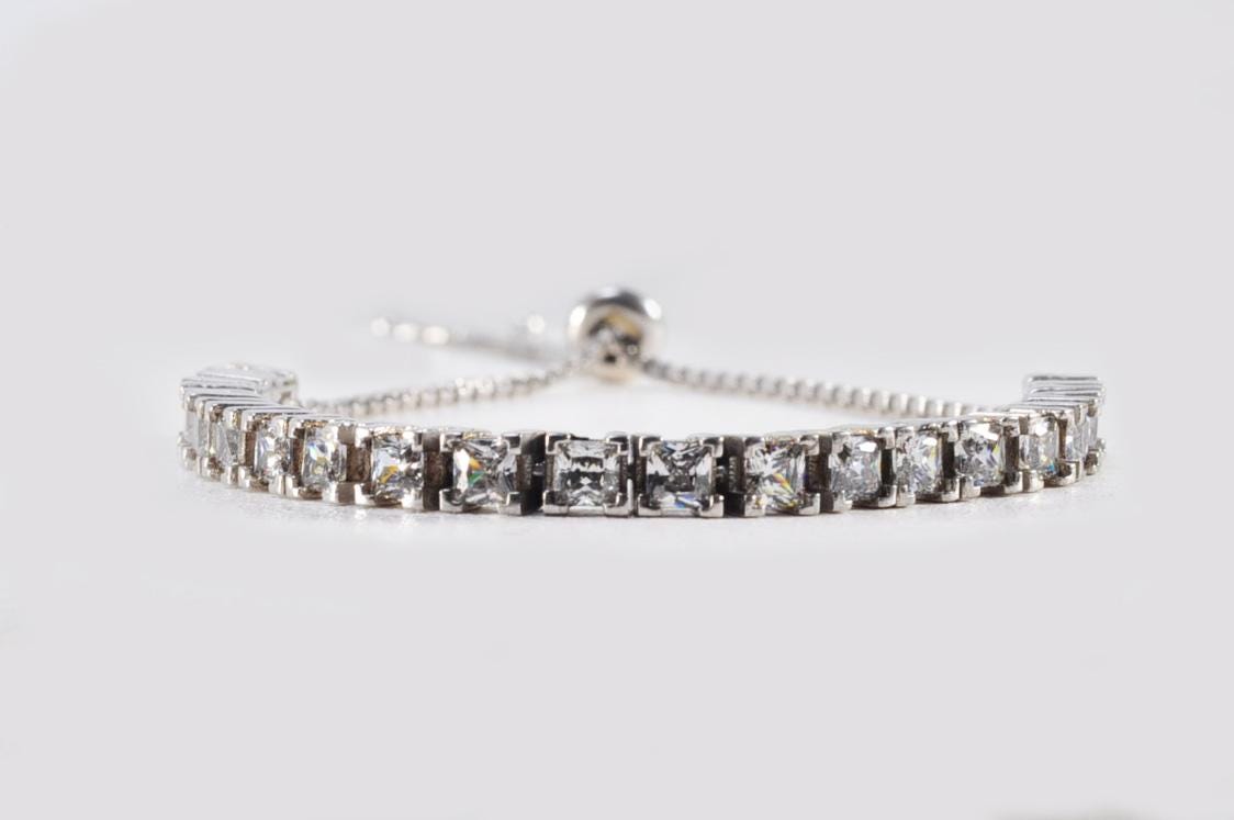 Dazzling Zircon Gemstone Bracelet in 925 Sterling Silver – Handcrafted Adjustable Elegance