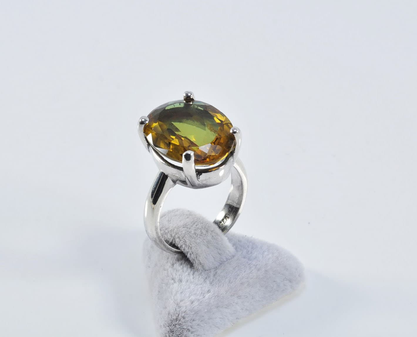 Handmade Color Changing Sultanite Silver Ring, Handcrafted Sultanite Jewelry