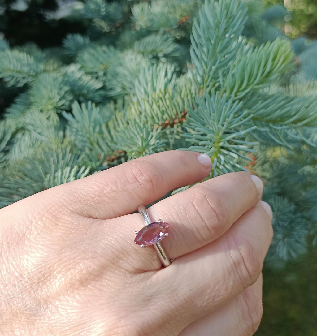 Handmade Color Changing Sultanite Silver Ring: Turkish Gemstone Jewelry