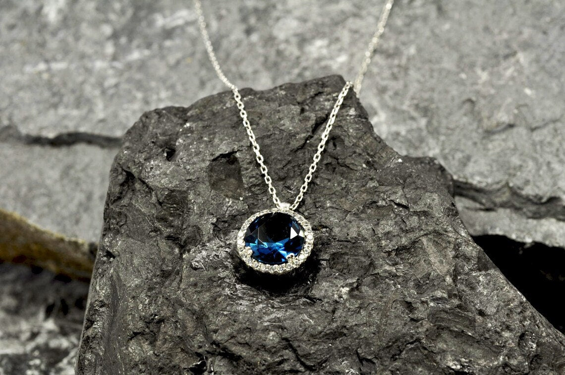 Handcrafted Genuine Natural London Blue Topaz and Zircon Silver Necklace, London Blue Topaz and Zircon Jewelry,Crystal,Artist Design