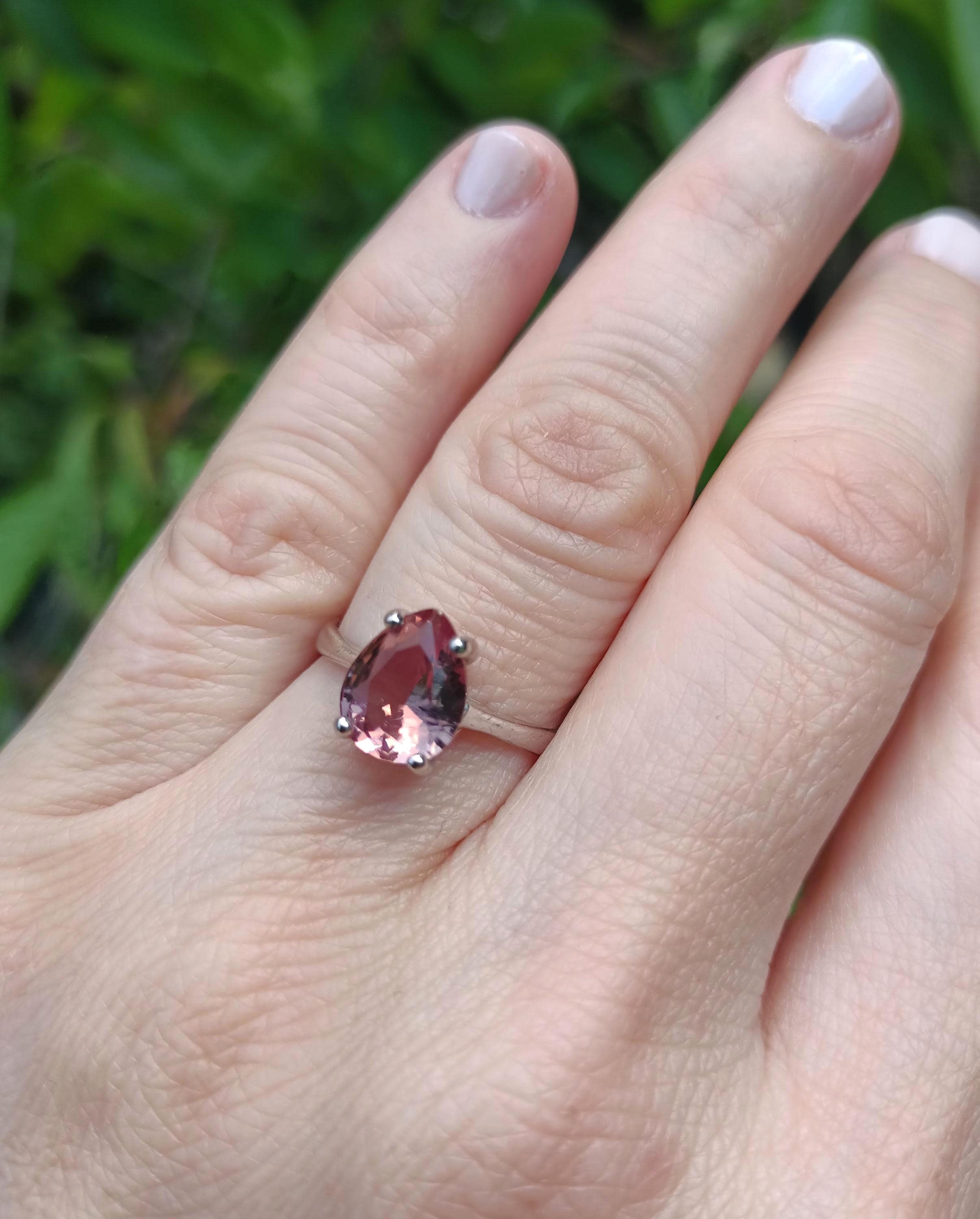 Handmade Heart‑Shaped Sultanite Ring in Sterling Silver, Color‑Changing Gemstone Jewelry