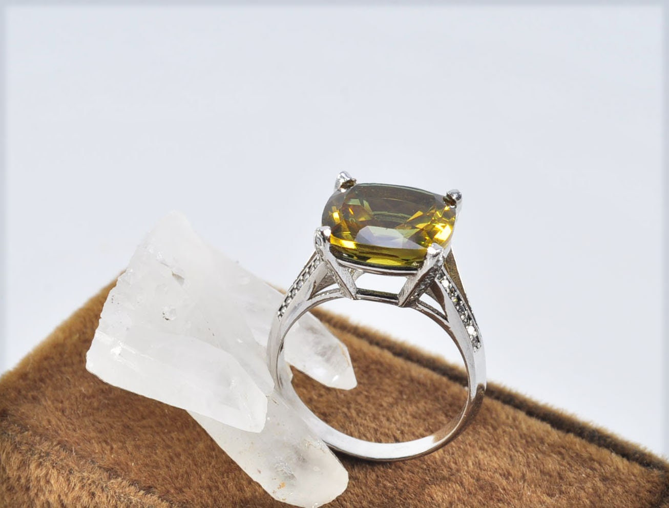 Handmade Sultanite Silver Color Changing Ring, Handcrafted Sultanite Jewelry,Turkish Diaspora Gift for Her