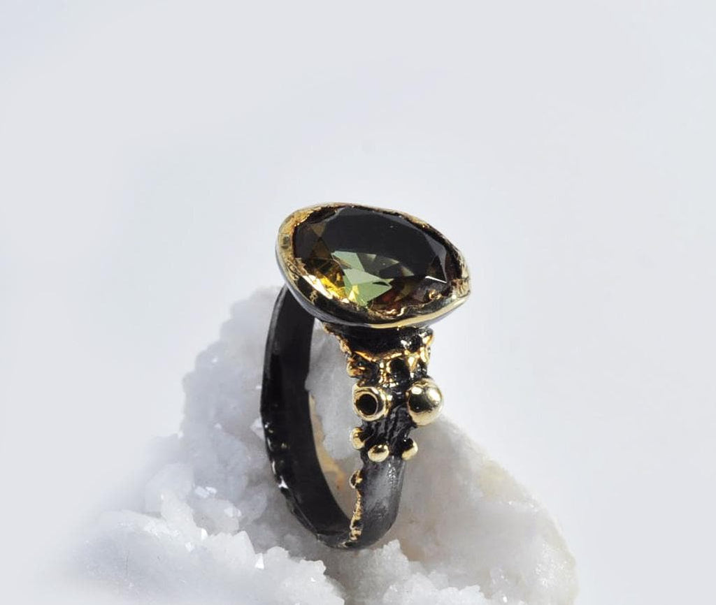 Handmade Color Changing Sultanite Silver Ring: Turkish Gemstone Jewelry