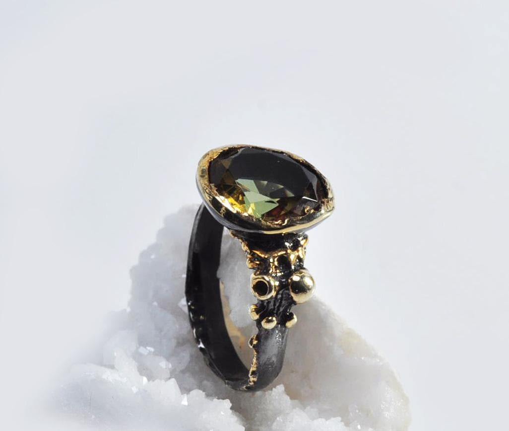Handmade Color Changing Sultanite Silver Ring: Turkish Gemstone Jewelry