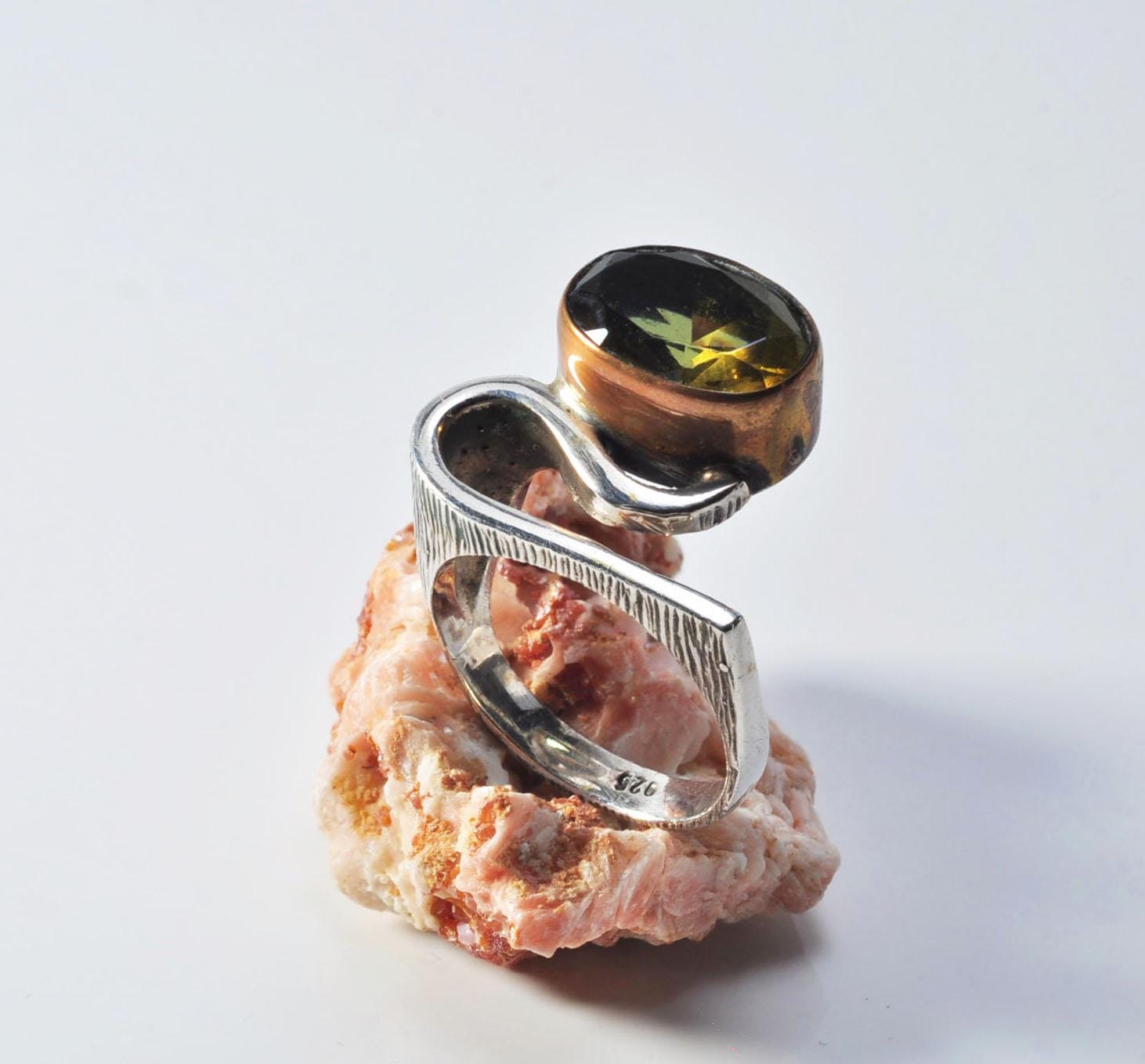 Handmade Color Changing Sultanite Silver Ring, Turkish Diaspora Gemstone