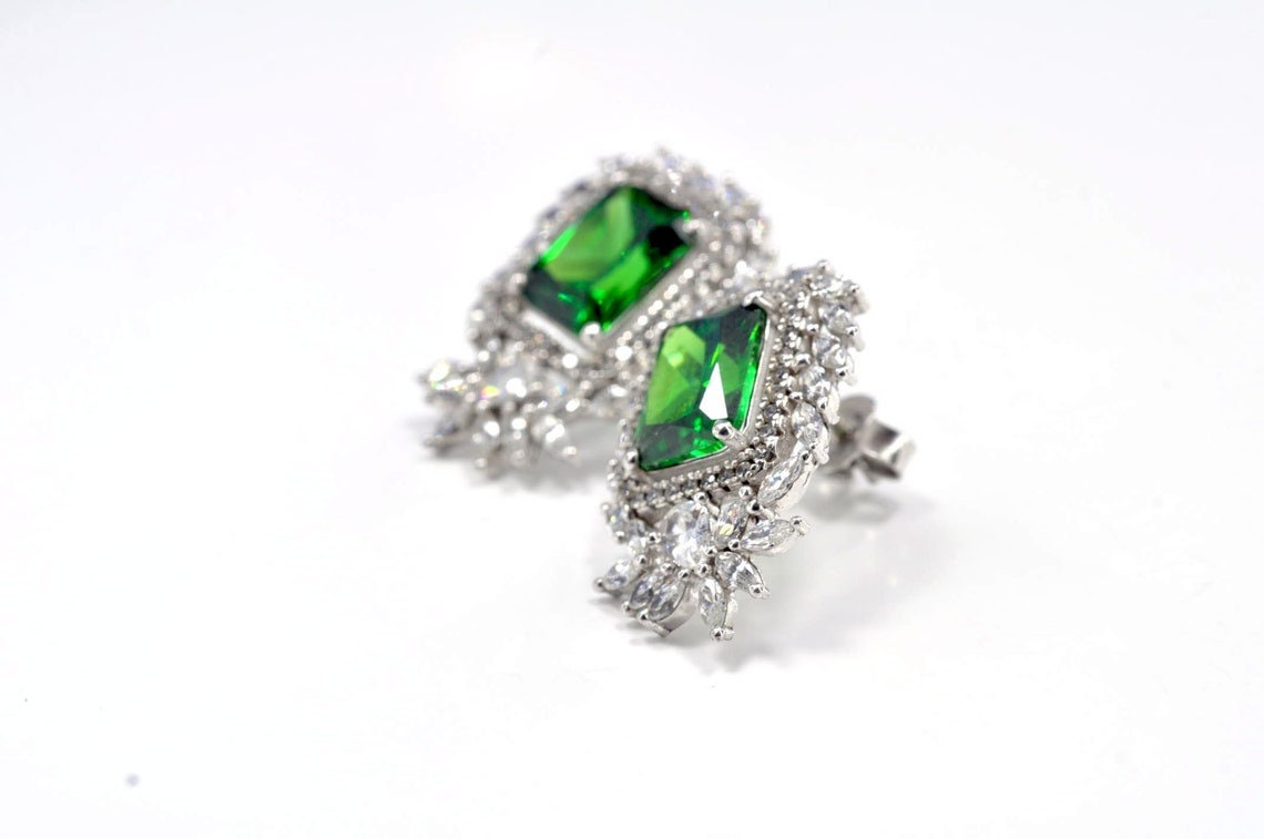 Handcrafted Genuine Natural Emerald and Zircon Silver Earring,Emerald and Zircon Earring Jewelry,Crystal Cut Earring,Stud Earring