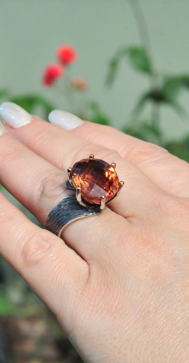 Handmade Color Changing Sultanite Silver Ring: Turkish Gemstone Jewelry