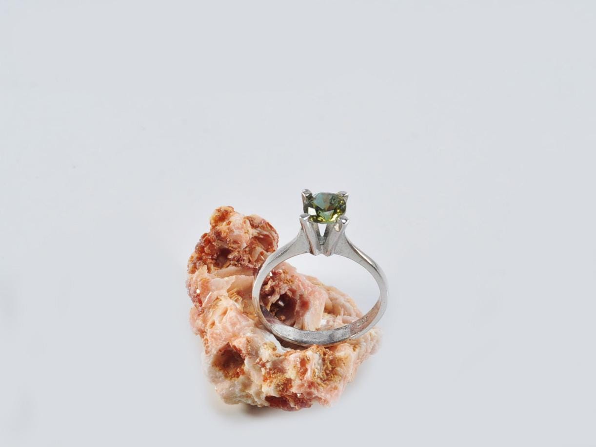 Handmade Color Changing Sultanite Silver Ring: Turkish Gemstone Jewelry