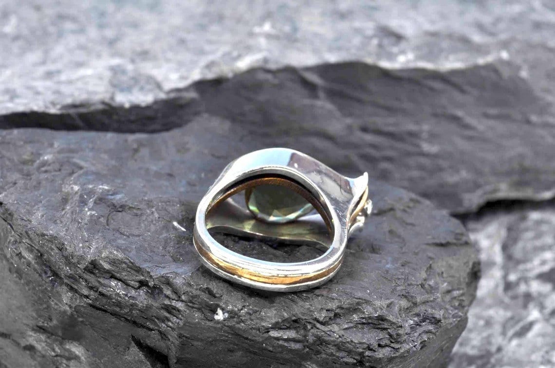 Handcrafted Sultanite Silver Ring: Pear Cut Gemstone Jewelry