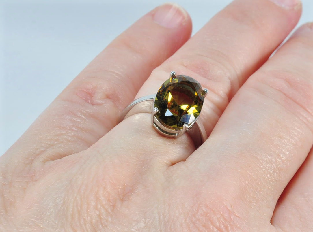 Handmade Sultanite Ring: Color Changing Gemstone, Sterling Silver