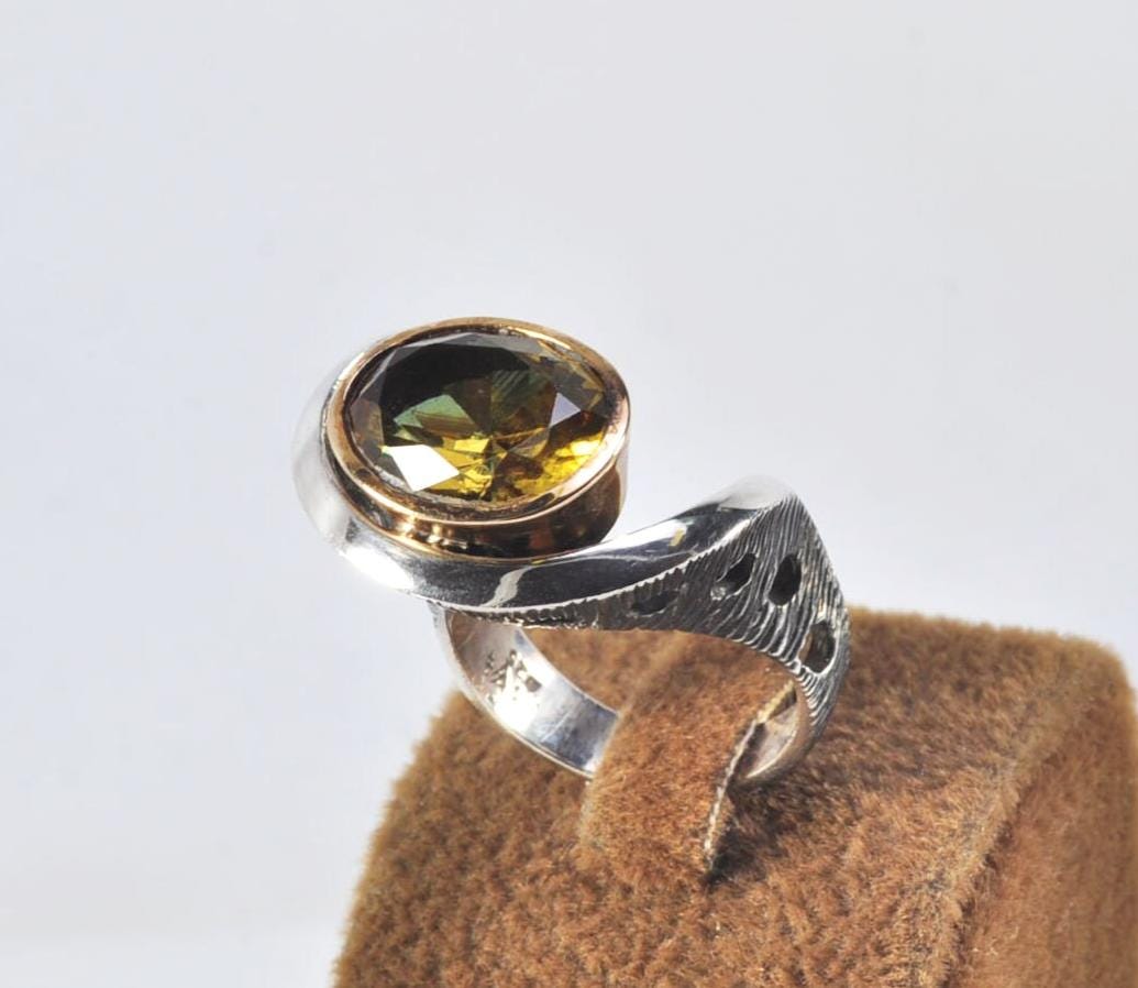 Unique Sultanite Ring, Sterling Silver Color‑Changing Gemstone Design