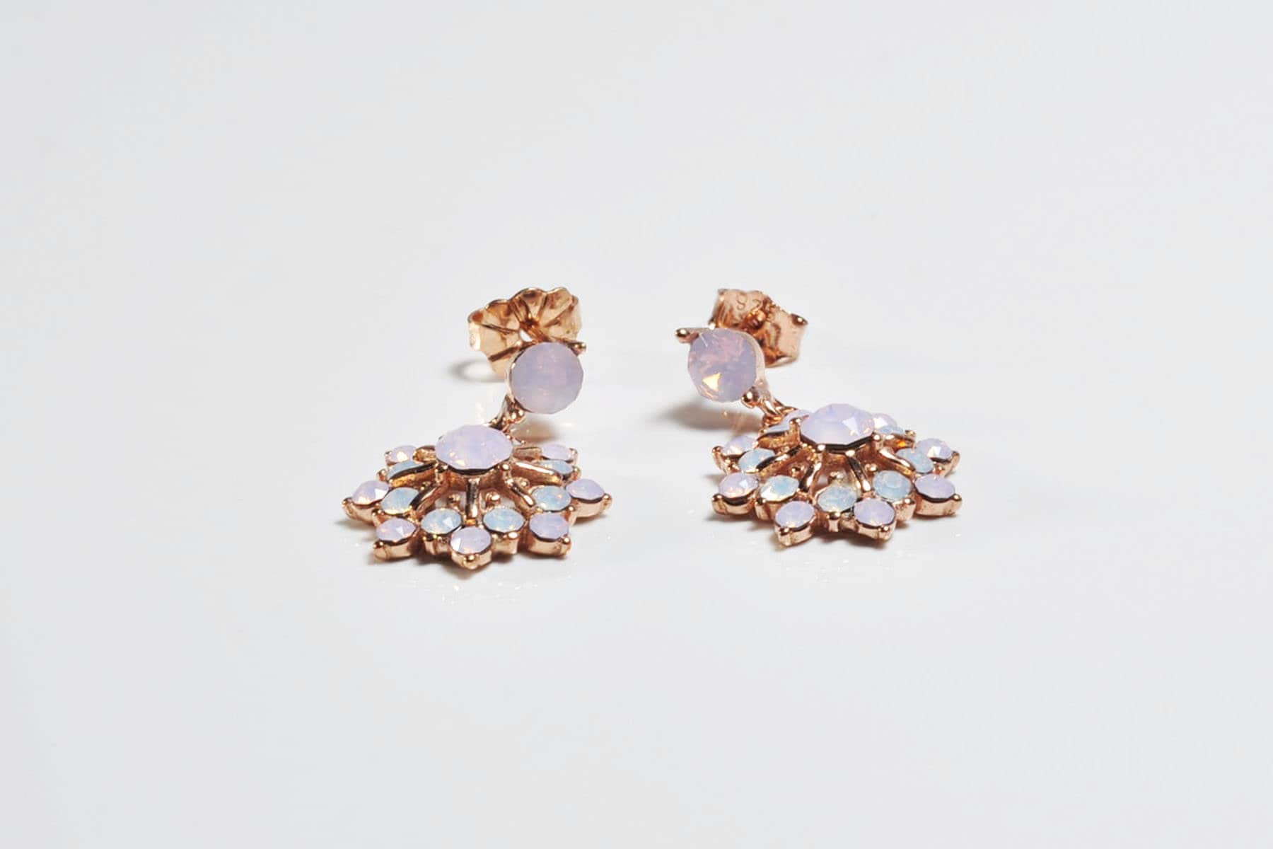 Handmade Genuine Natural Pink Quartz Silver Earring,Rose Silver Band Pink Quartz Earring,Crystal Cut Earring,Stud Earring,Artist Design