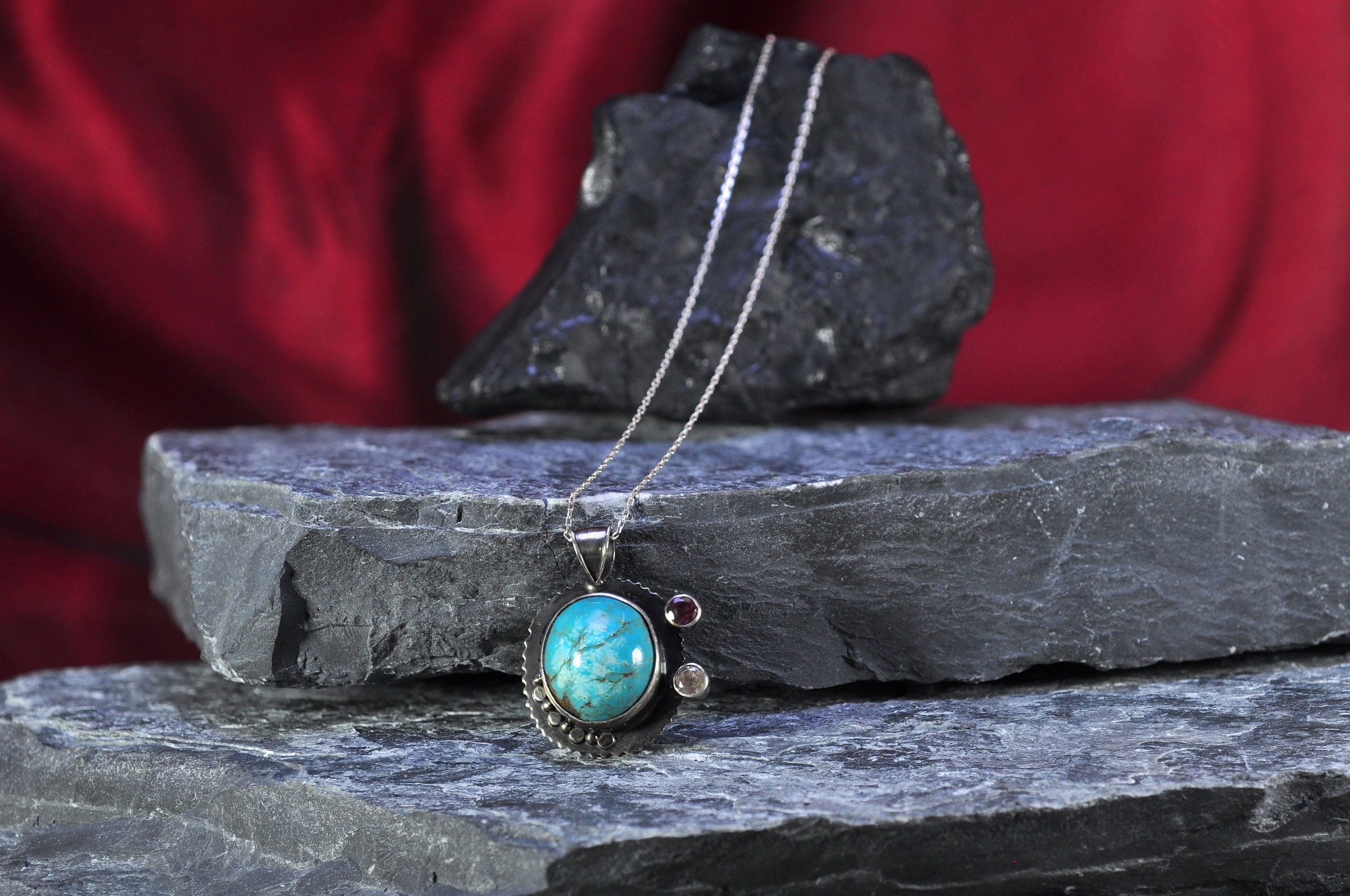 Handmade Genuine Natural Turqouise Silver Necklace,Turqouise Jewelry,Turqouise Gemstone Pendant,Round Cut Neclace,Handcrafted,Artist Design
