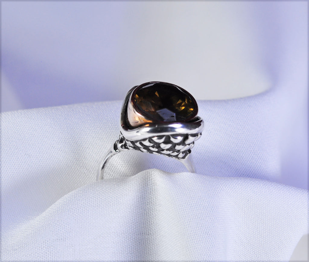 Handmade Sultanite Silver Ring, Color Change Gemstone Jewelry